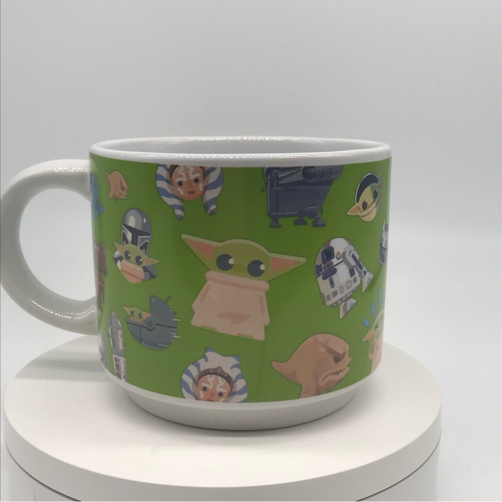 Star Wars Mandalorian Grogu Coffee Mug green white